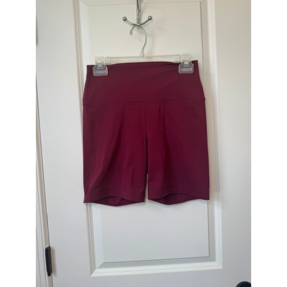 Yogalicious Lux High Waisted Biker Shorts Burgundy Wine Large RN 144527